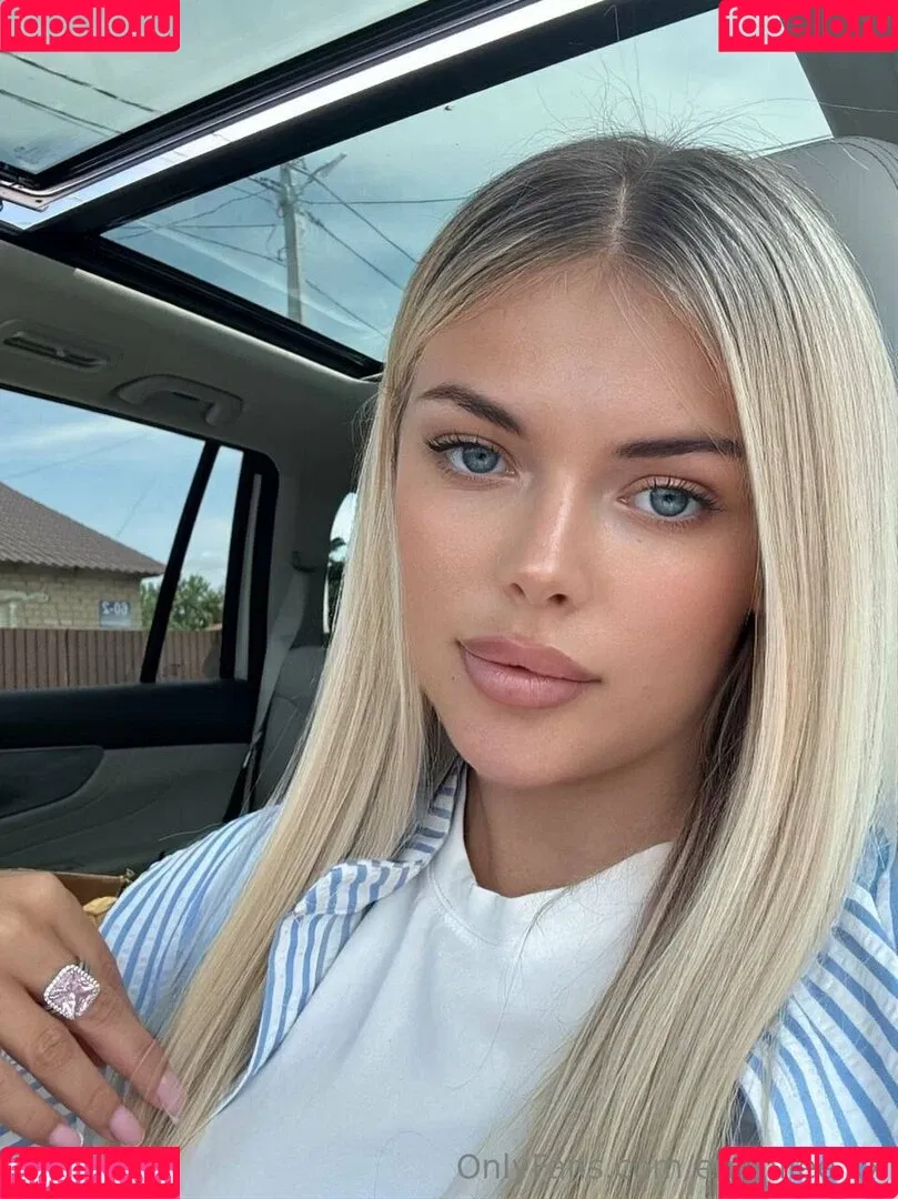 Emily / emmilee.xx Onlyfans Photo Gallery 