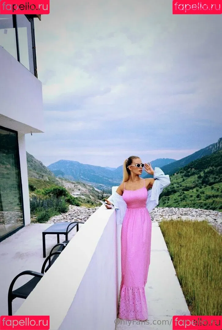 Emily / emmilee.xx Onlyfans Photo Gallery 