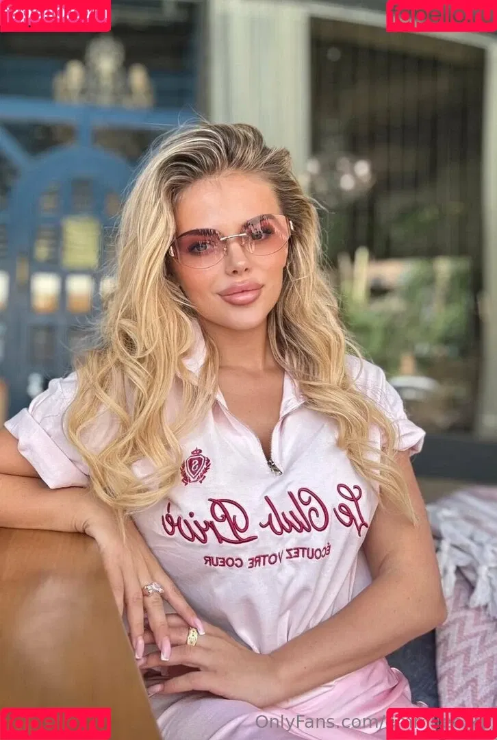 Emily / emmilee.xx Onlyfans Photo Gallery 