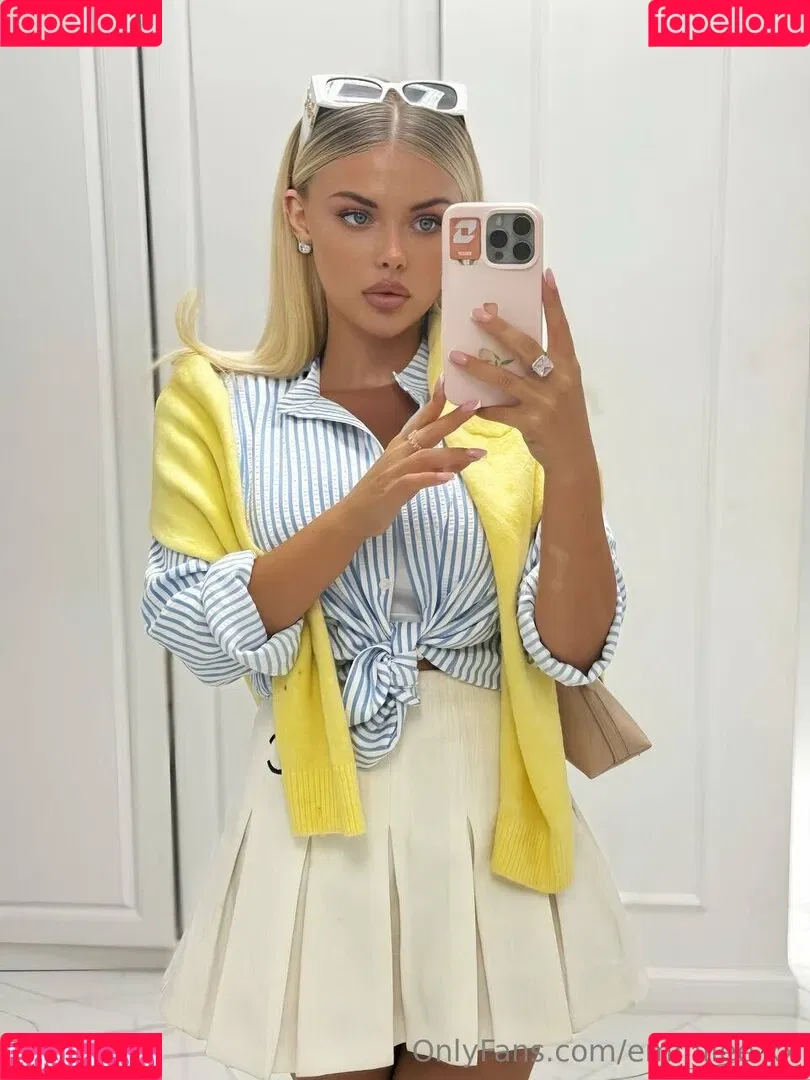 Emily / emmilee.xx Onlyfans Photo Gallery 