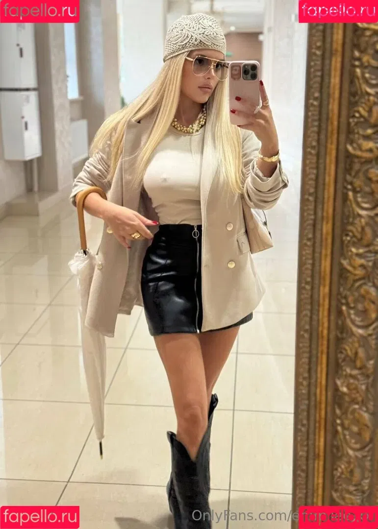 Emily / emmilee.xx Onlyfans Photo Gallery 