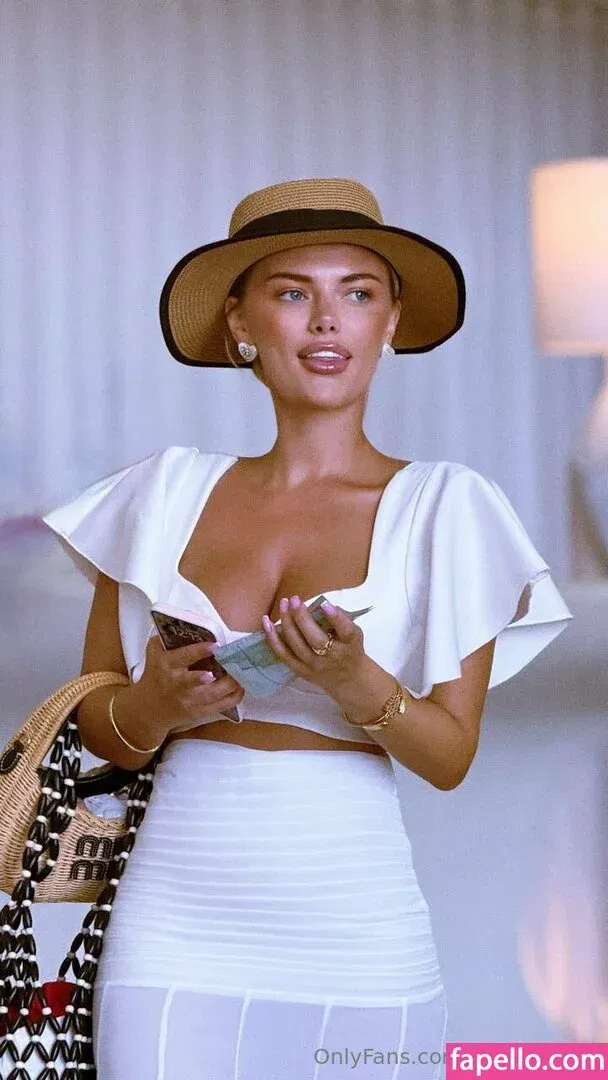 Emily / emmilee.xx Onlyfans Photo Gallery 