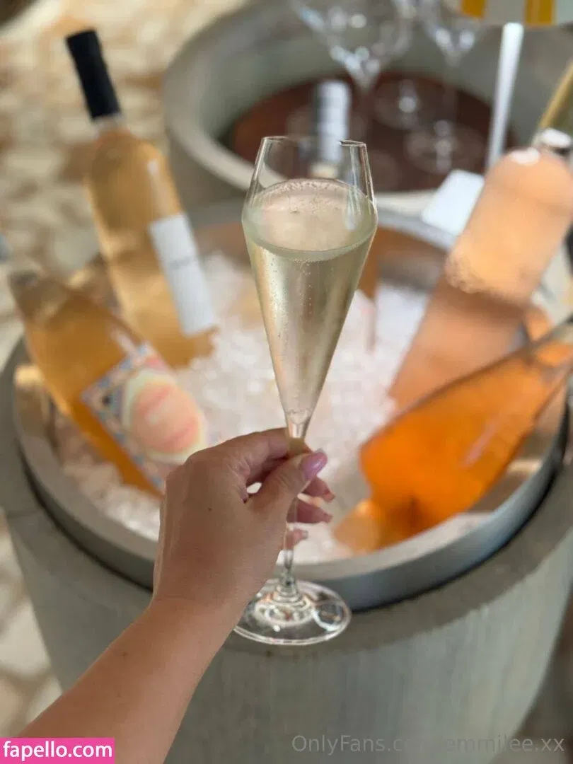 Emily / emmilee.xx Onlyfans Photo Gallery 