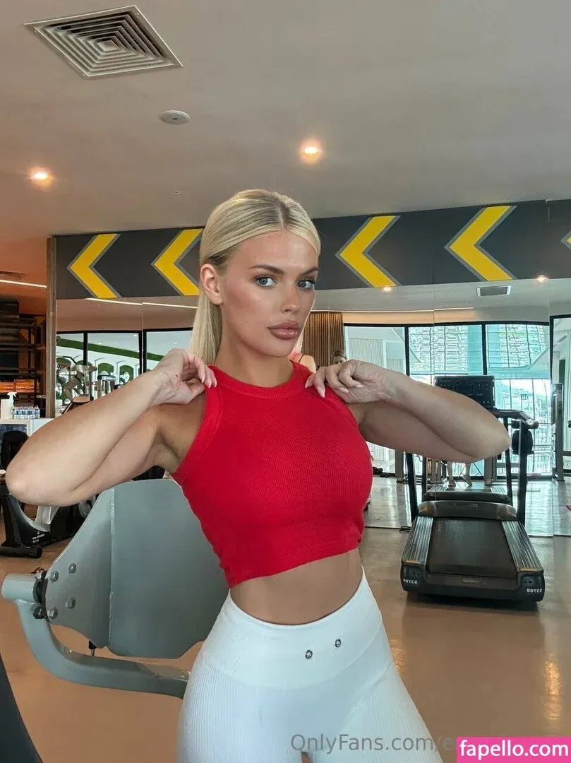 Emily / emmilee.xx Onlyfans Photo Gallery 