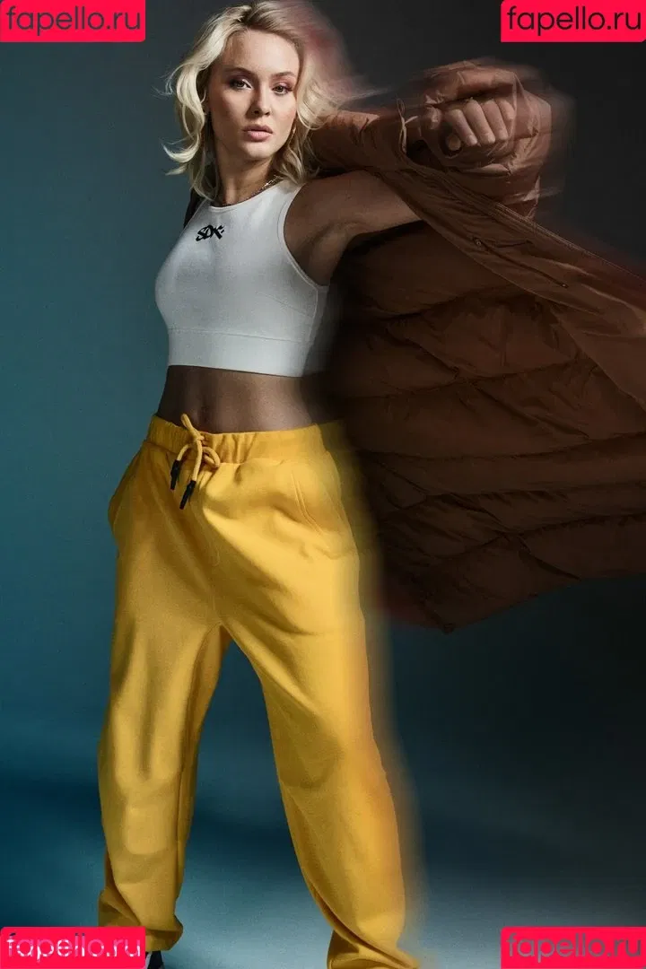 Zara Larsson / zaralarsson Onlyfans Photo Gallery 