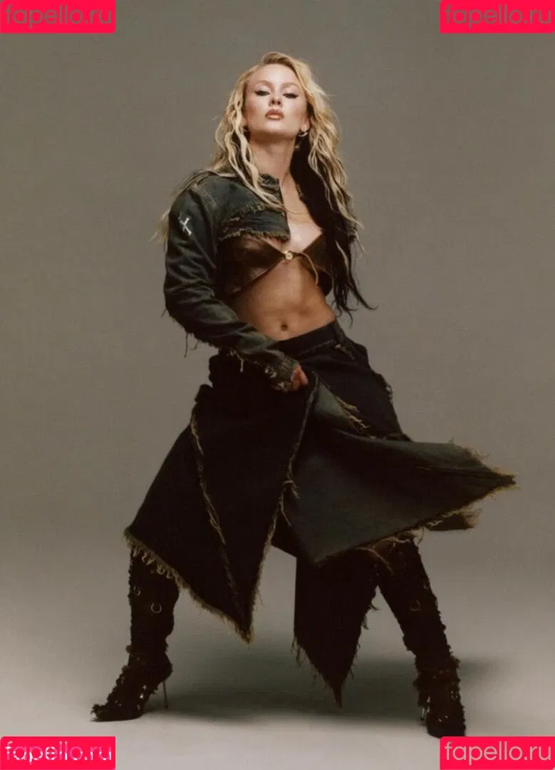 Zara Larsson / zaralarsson Onlyfans Photo Gallery 