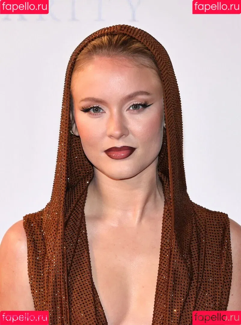 Zara Larsson / zaralarsson Onlyfans Photo Gallery 