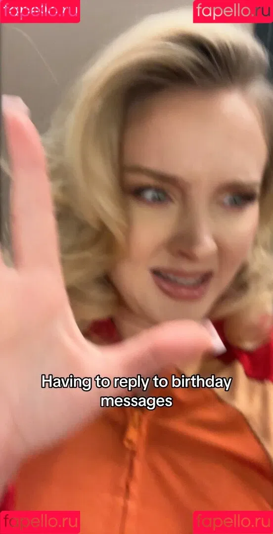 Zara Larsson / zaralarsson Onlyfans Photo Gallery 