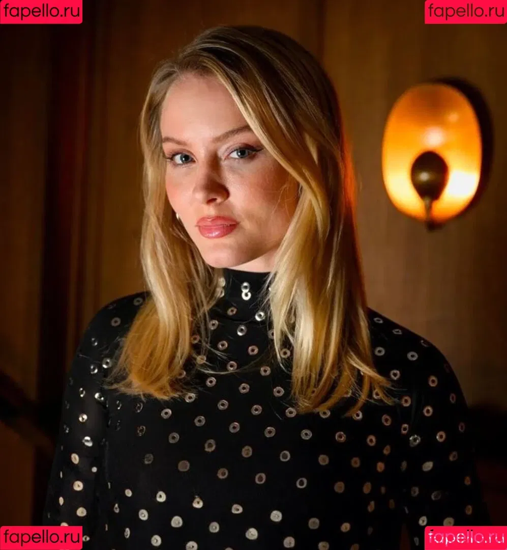 Zara Larsson / zaralarsson Onlyfans Photo Gallery 