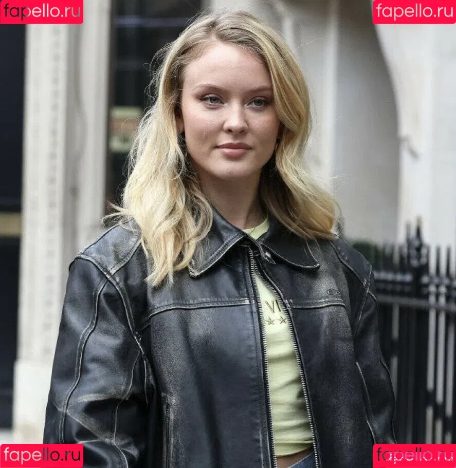 Zara Larsson / zaralarsson Onlyfans Photo Gallery 