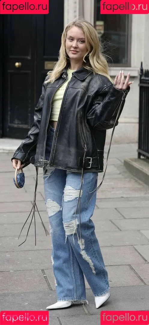 Zara Larsson / zaralarsson Onlyfans Photo Gallery 