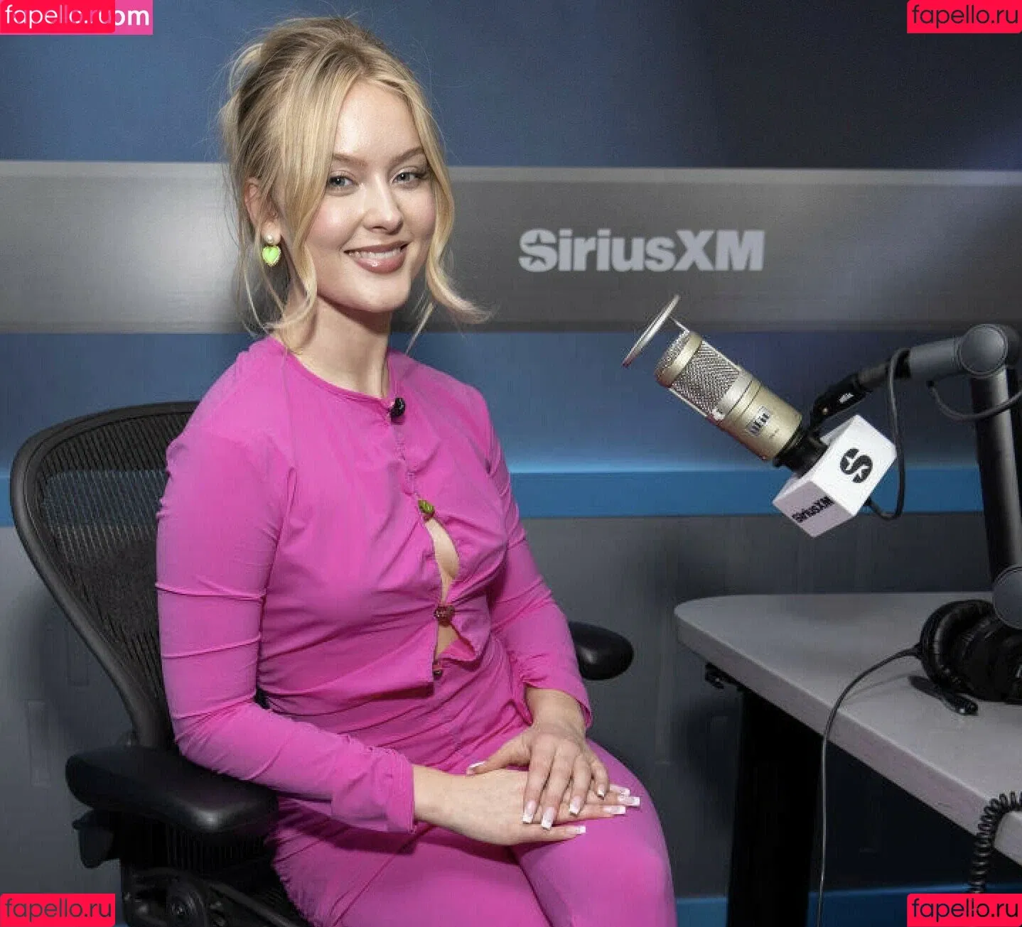 Zara Larsson / zaralarsson Onlyfans Photo Gallery 