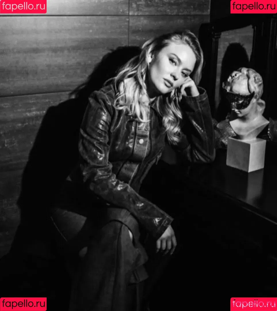 Zara Larsson / zaralarsson Onlyfans Photo Gallery 