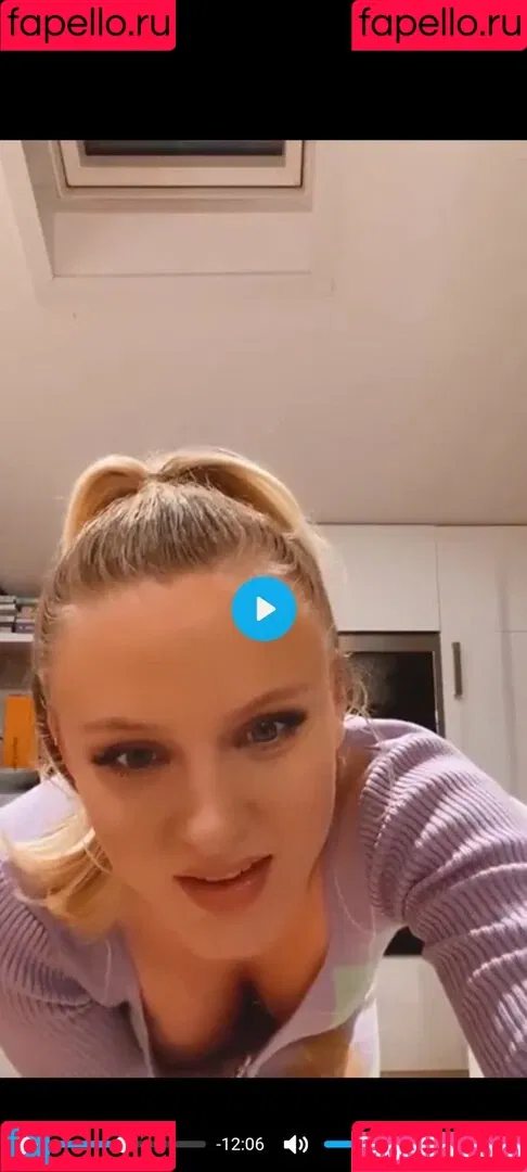 Zara Larsson / zaralarsson Onlyfans Photo Gallery 