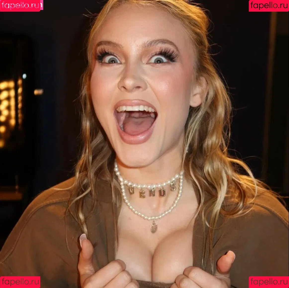 Zara Larsson / zaralarsson Onlyfans Photo Gallery 