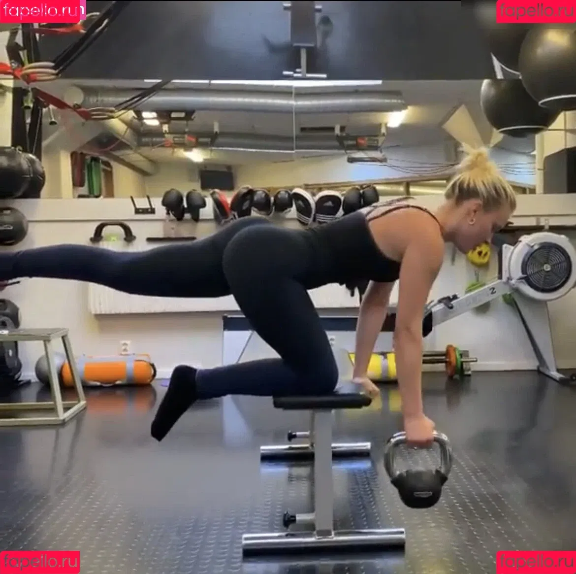Zara Larsson / zaralarsson Onlyfans Photo Gallery 