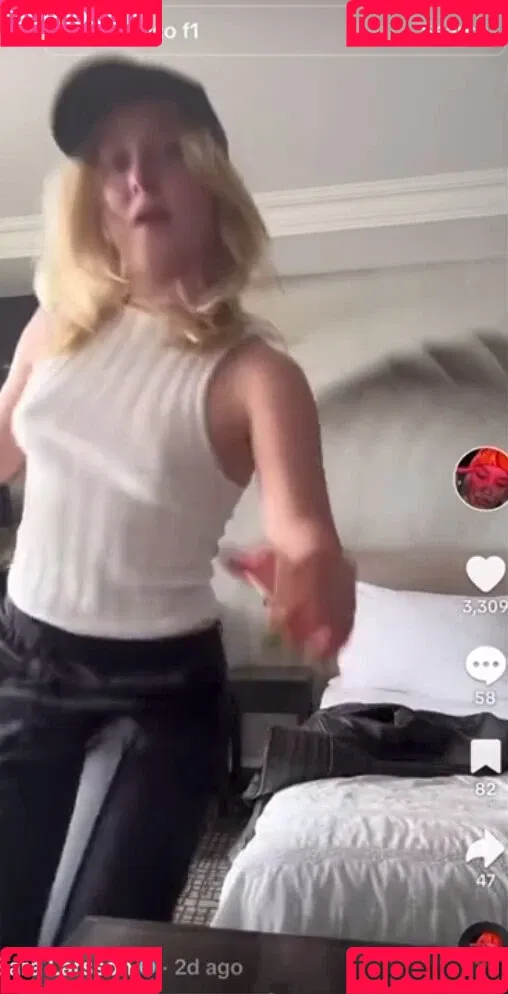 Zara Larsson / zaralarsson Onlyfans Photo Gallery 