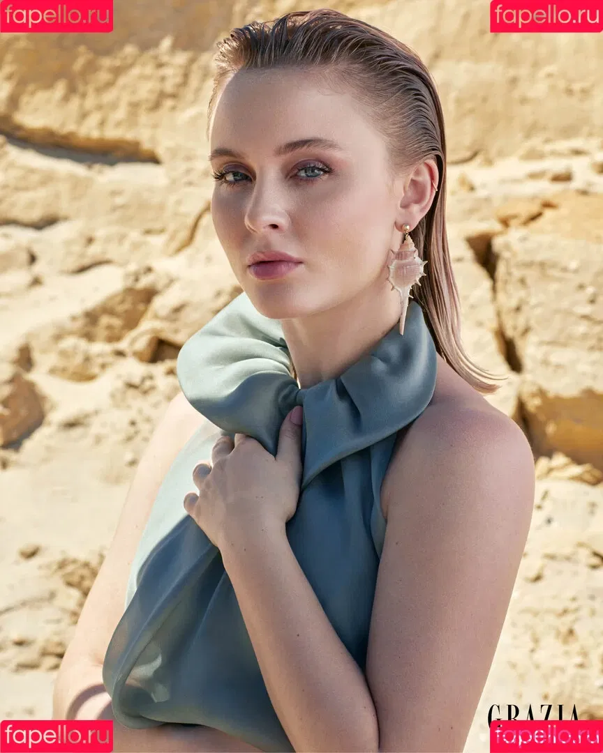Zara Larsson / zaralarsson Onlyfans Photo Gallery 