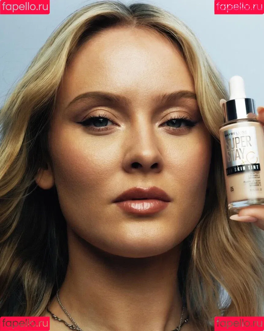 Zara Larsson / zaralarsson Onlyfans Photo Gallery 