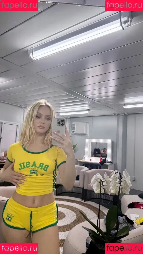 Zara Larsson / zaralarsson Onlyfans Photo Gallery 