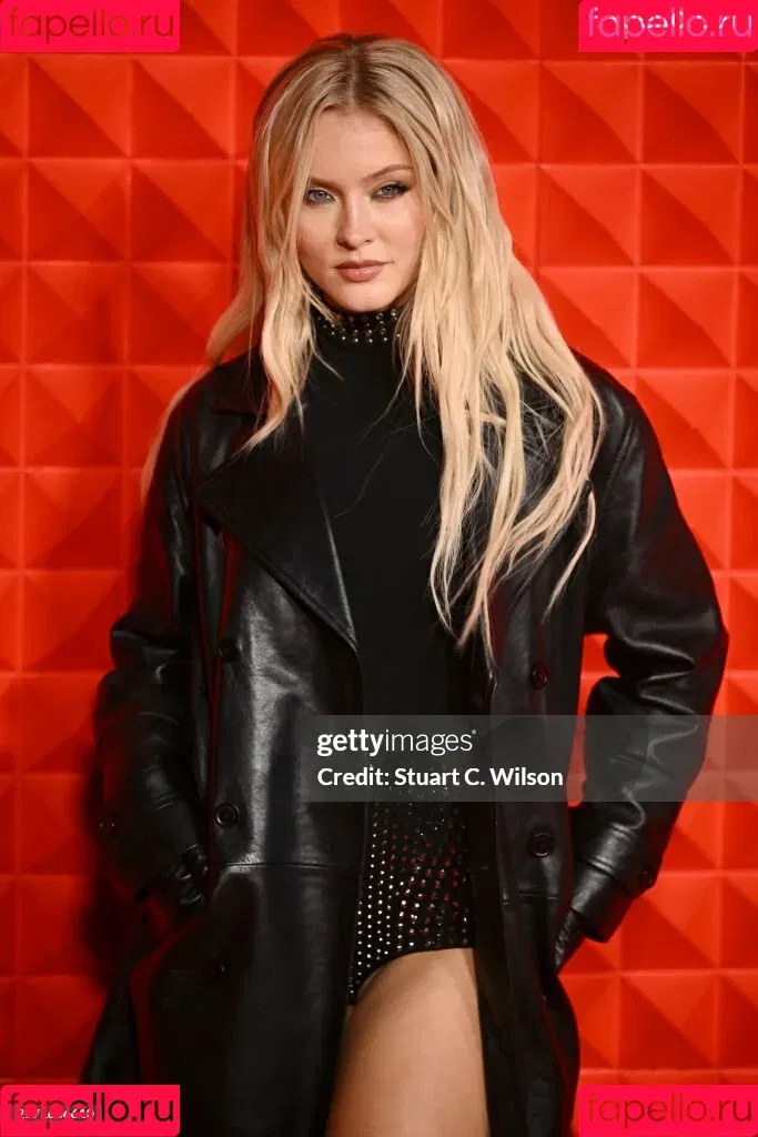 Zara Larsson / zaralarsson Onlyfans Photo Gallery 