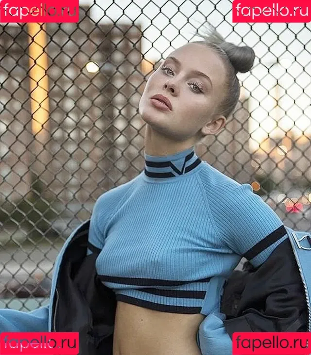 Zara Larsson / zaralarsson Onlyfans Photo Gallery 