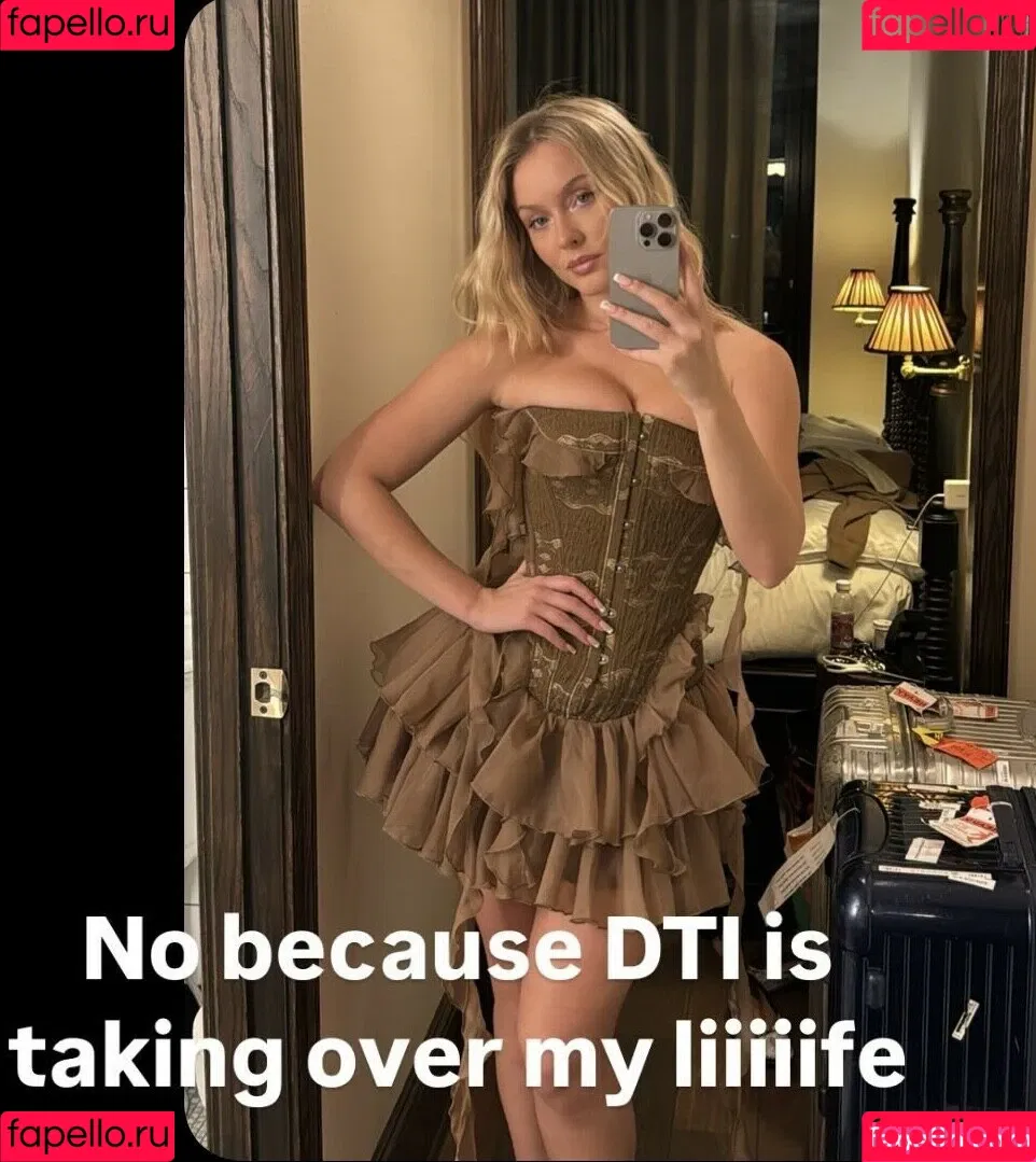 Zara Larsson / zaralarsson Onlyfans Photo Gallery 