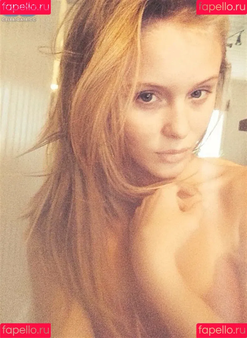 Zara Larsson / zaralarsson Onlyfans Photo Gallery 