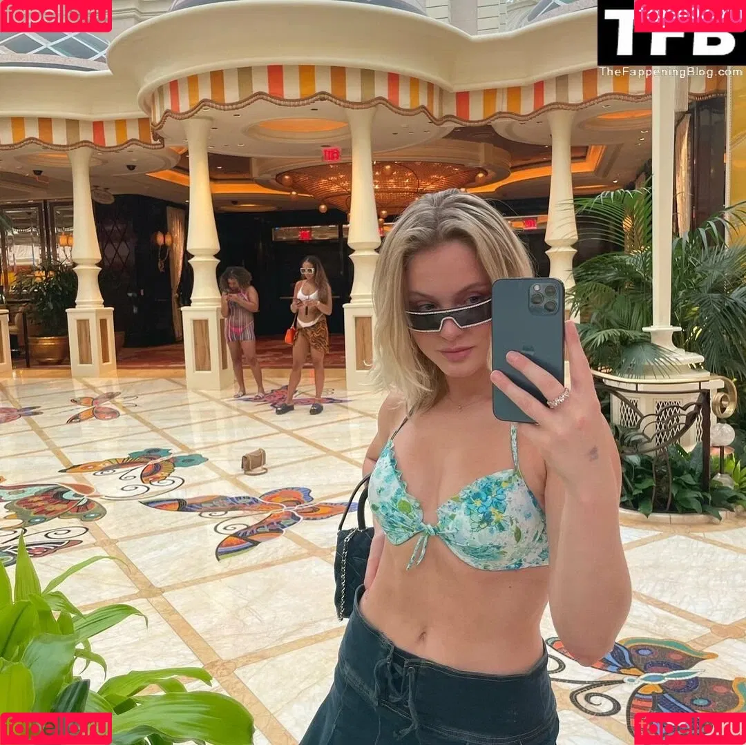Zara Larsson / zaralarsson Onlyfans Photo Gallery 