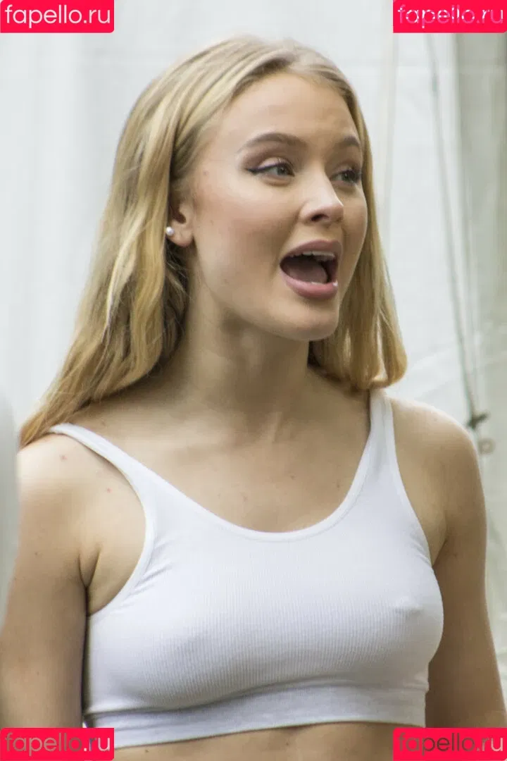 Zara Larsson / zaralarsson Onlyfans Photo Gallery 