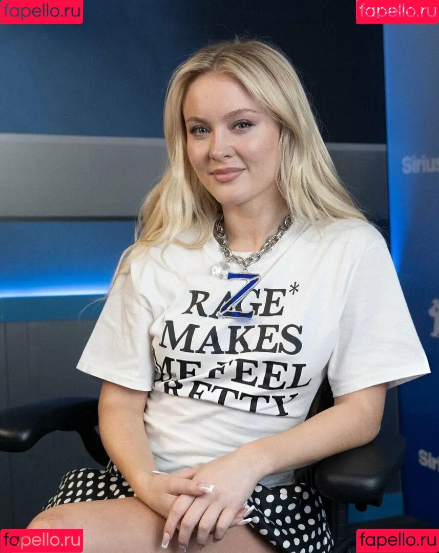 Zara Larsson / zaralarsson Onlyfans Photo Gallery 