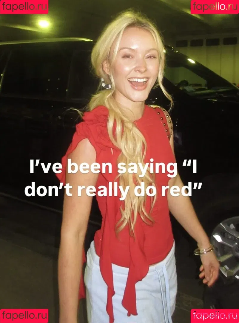 Zara Larsson / zaralarsson Onlyfans Photo Gallery 