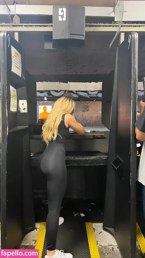 Zara Larsson / zaralarsson Onlyfans Photo Gallery 