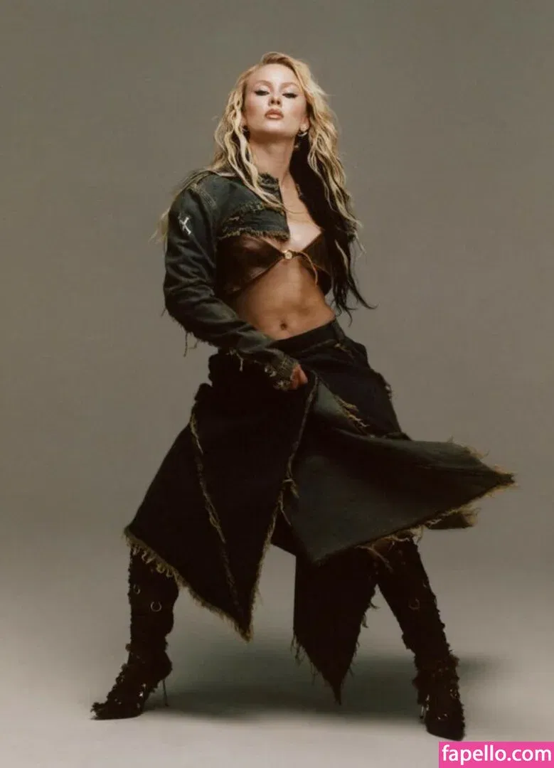 Zara Larsson / zaralarsson Onlyfans Photo Gallery 