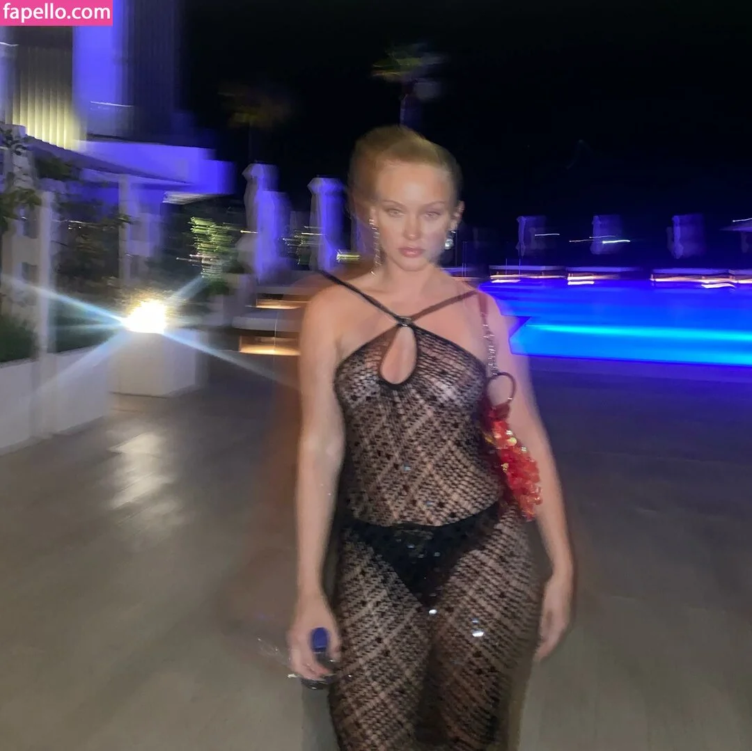 Zara Larsson / zaralarsson Onlyfans Photo Gallery 