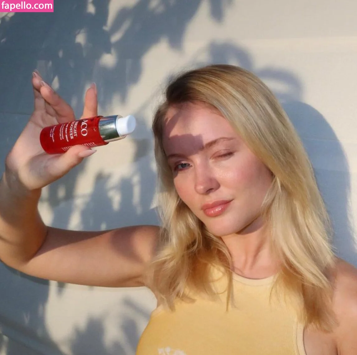 Zara Larsson / zaralarsson Onlyfans Photo Gallery 