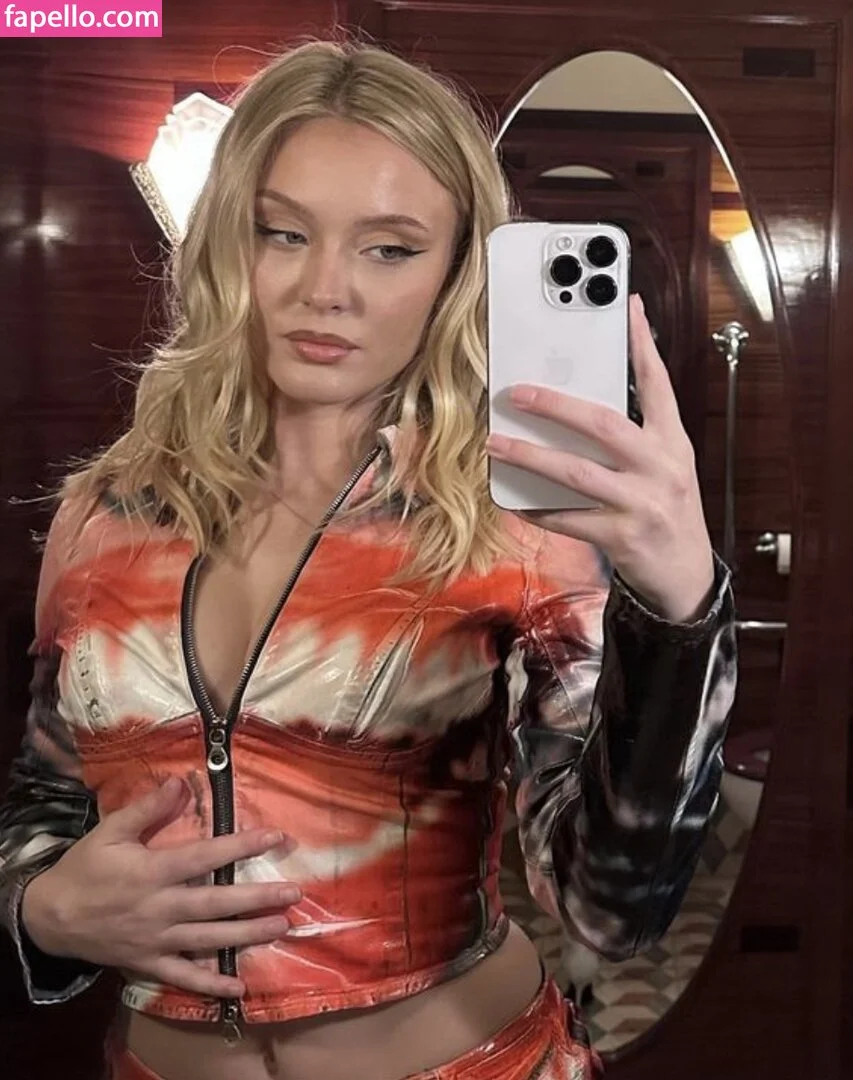 Zara Larsson / zaralarsson Onlyfans Photo Gallery 