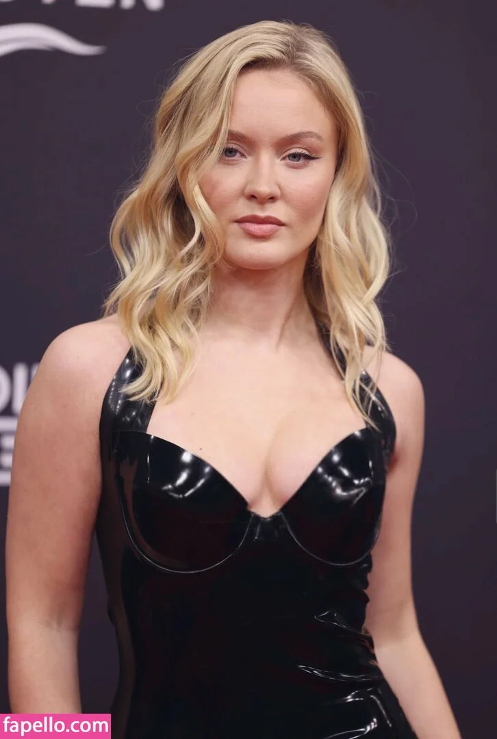 Zara Larsson / zaralarsson Onlyfans Photo Gallery 