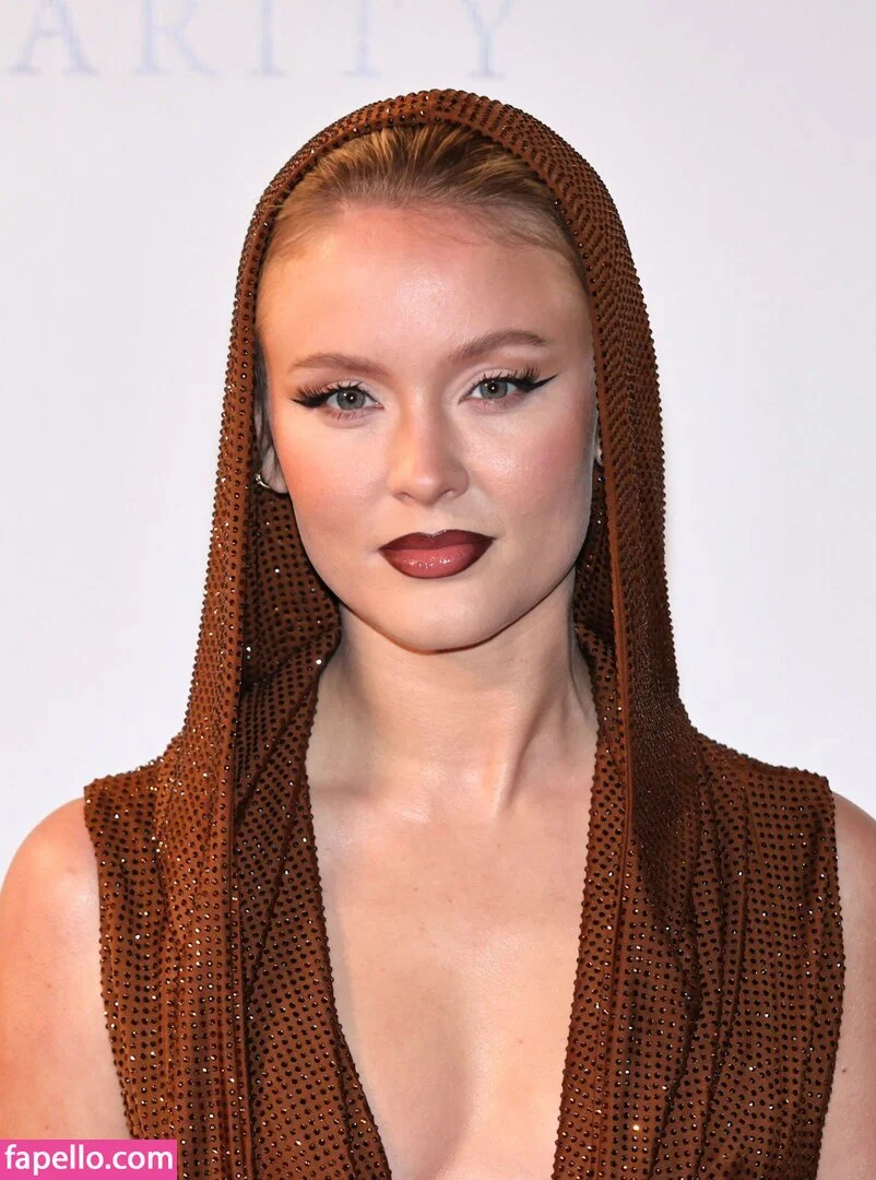 Zara Larsson / zaralarsson Onlyfans Photo Gallery 