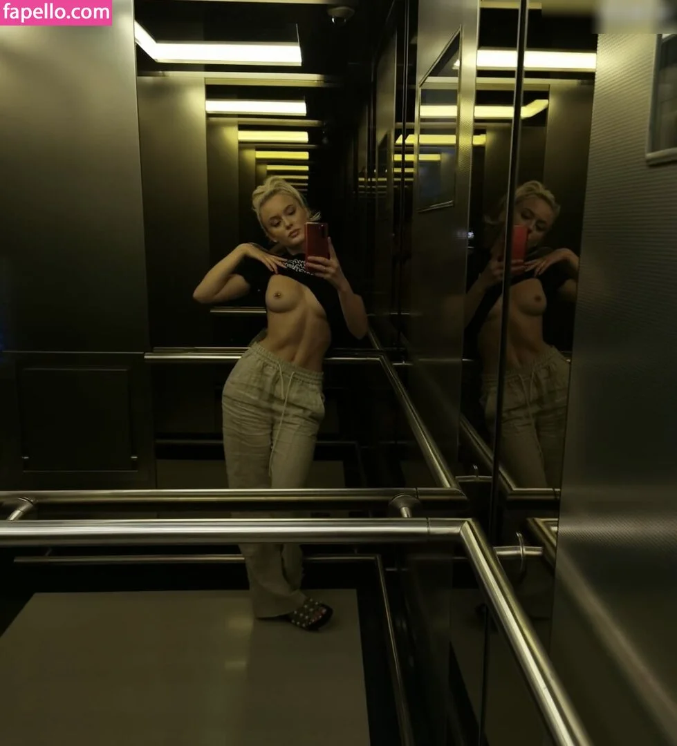 Zara Larsson / zaralarsson Onlyfans Photo Gallery 
