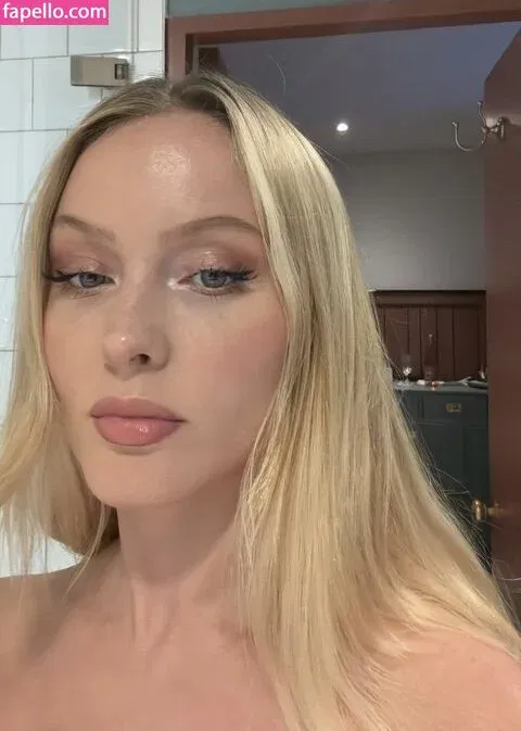 Zara Larsson / zaralarsson Onlyfans Photo Gallery 