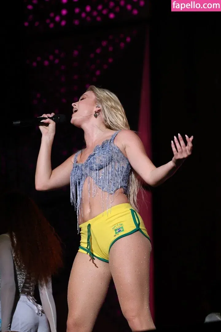 Zara Larsson / zaralarsson Onlyfans Photo Gallery 