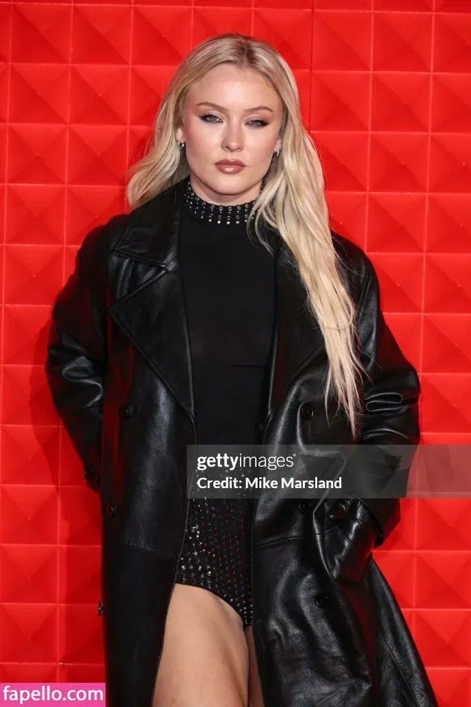 Zara Larsson / zaralarsson Onlyfans Photo Gallery 