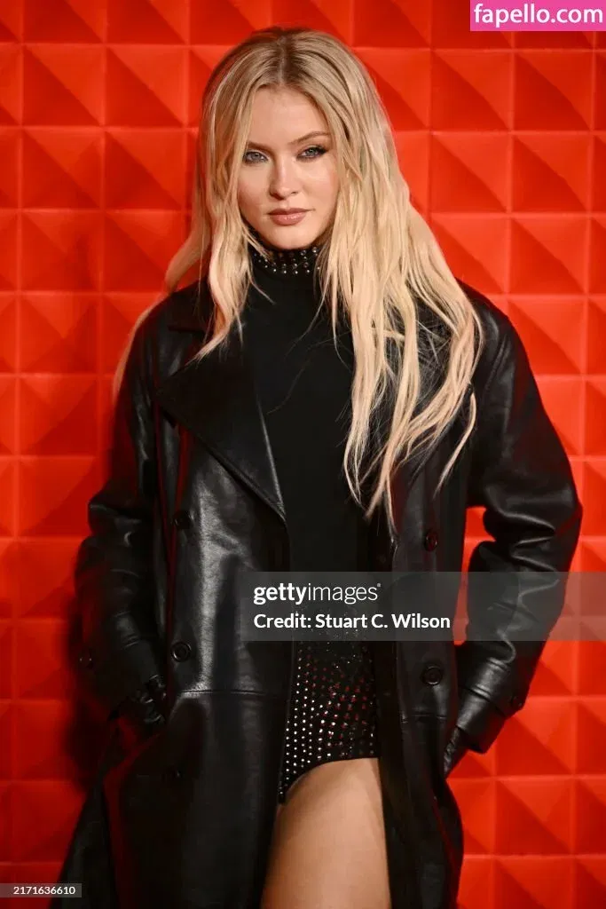 Zara Larsson / zaralarsson Onlyfans Photo Gallery 