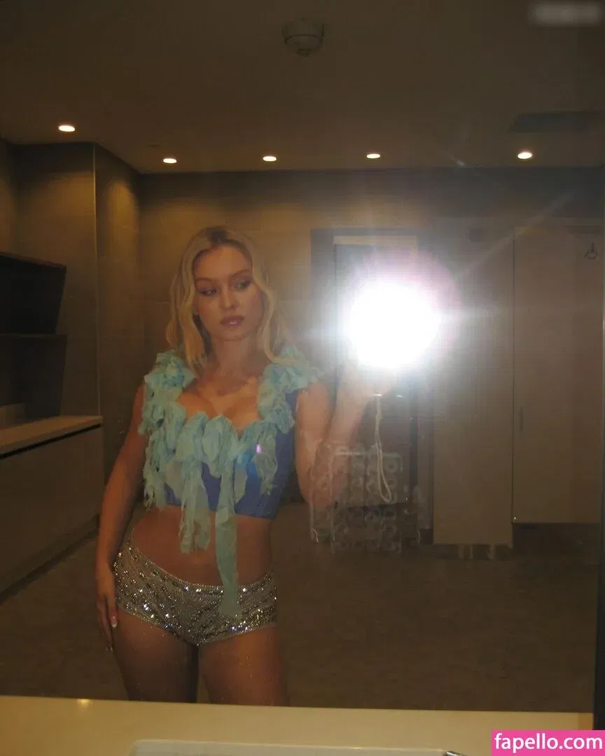 Zara Larsson / zaralarsson Onlyfans Photo Gallery 