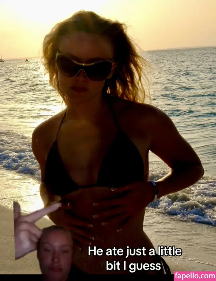 Zara Larsson / zaralarsson Onlyfans Photo Gallery 