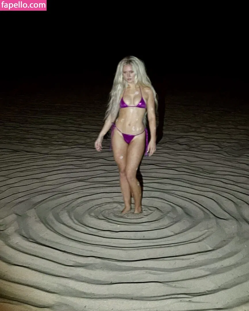 Zara Larsson / zaralarsson Onlyfans Photo Gallery 