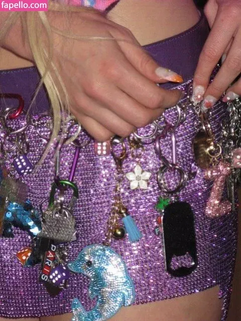 Zara Larsson / zaralarsson Onlyfans Photo Gallery 