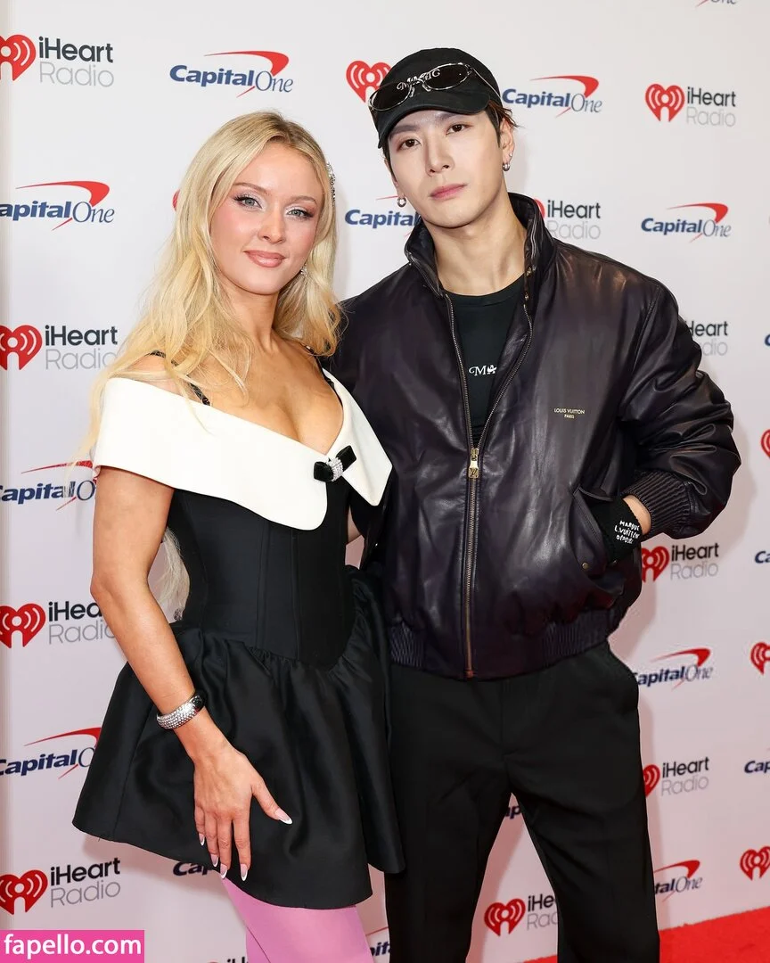 Zara Larsson / zaralarsson Onlyfans Photo Gallery 