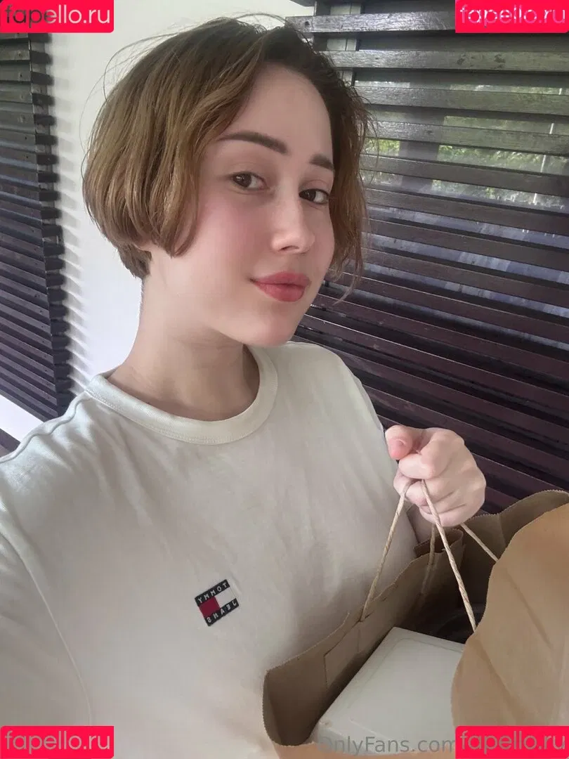 mila.milky.tea / milamilky Onlyfans Photo Gallery 